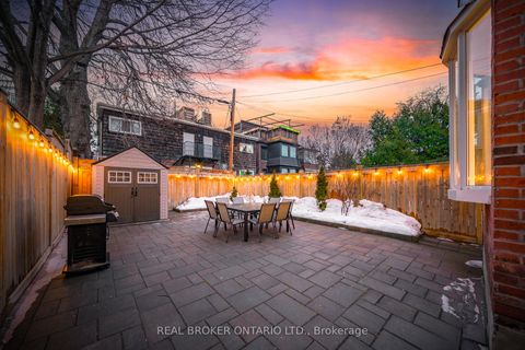 Photo 2 at 8 Springhurst Avenue, South Parkdale, Toronto