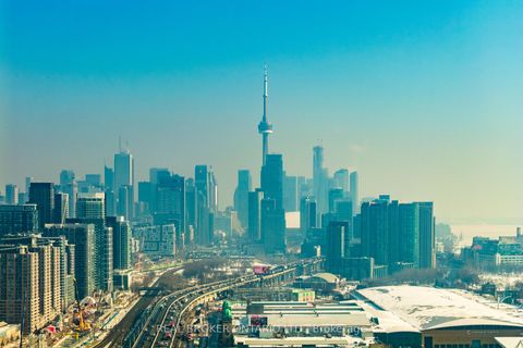 Photo 39 at 8 Springhurst Avenue, South Parkdale, Toronto