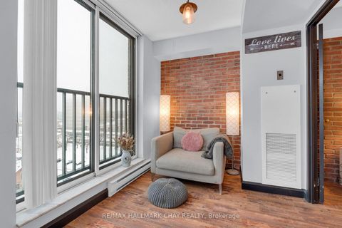 Photo 9 at 1003 - 140 Dunlop Street E, City Centre, Barrie