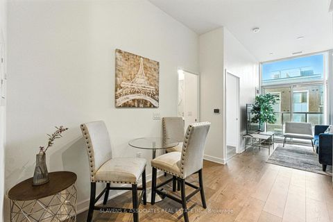 Photo 4 at 201 - 60 Honeycrisp Crescent, Vaughan Corporate Centre, Vaughan