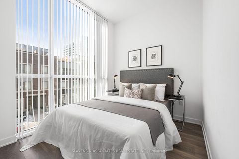 Photo 18 at 223 - 60 Honeycrisp Crescent, Vaughan Corporate Centre, Vaughan