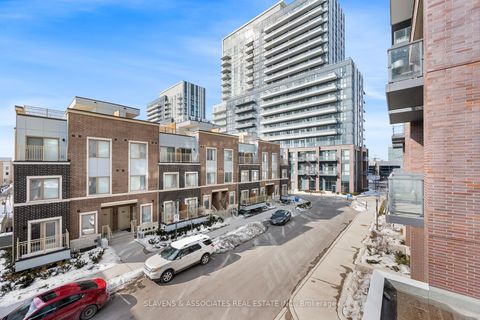 Photo 22 at 223 - 60 Honeycrisp Crescent, Vaughan Corporate Centre, Vaughan