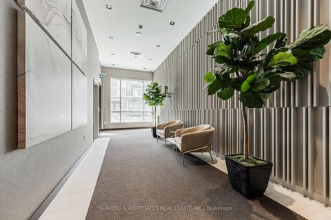 Photo 27 at 223 - 60 Honeycrisp Crescent, Vaughan Corporate Centre, Vaughan