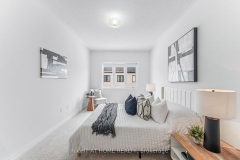 Photo 17 at 77 Singhampton Road, Kleinburg, Vaughan