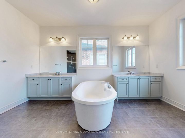 Photo 22 at 41 Torrey Pines Road, Kleinburg, Vaughan