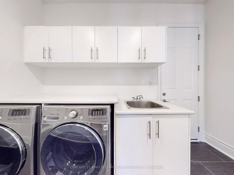 Photo 19 at 41 Torrey Pines Road, Kleinburg, Vaughan