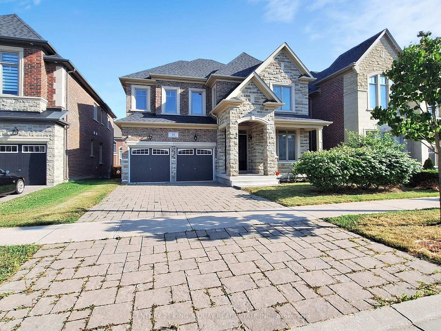 41 Torrey Pines Road, Kleinburg, Vaughan photo number 2