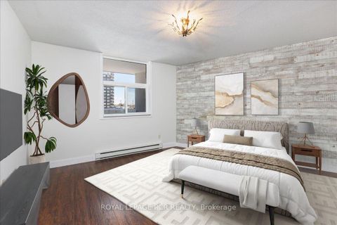 Photo 8 at 508 - 260 Davis Drive, Central Newmarket, Newmarket