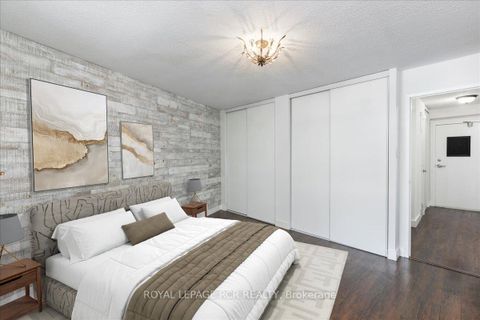 Photo 9 at 508 - 260 Davis Drive, Central Newmarket, Newmarket