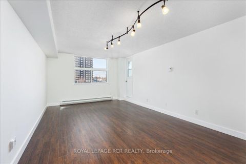 Photo 19 at 508 - 260 Davis Drive, Central Newmarket, Newmarket