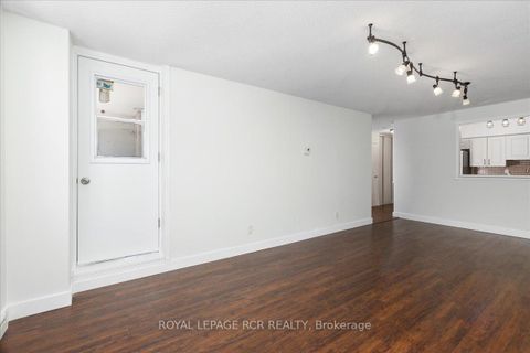 Photo 20 at 508 - 260 Davis Drive, Central Newmarket, Newmarket