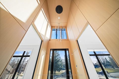 Photo 2 at 29 Greenside Drive, Rural King, King