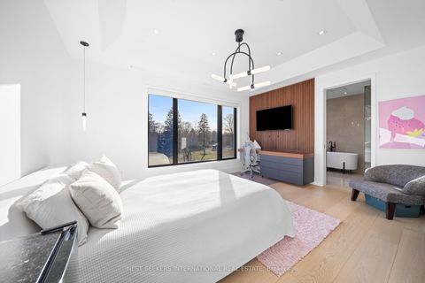 Photo 31 at 29 Greenside Drive, Rural King, King