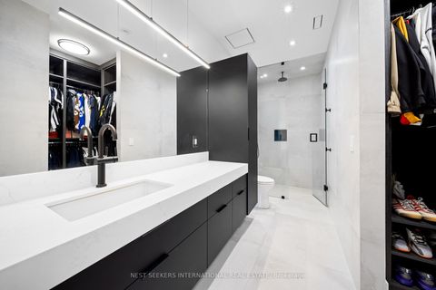 Photo 33 at 29 Greenside Drive, Rural King, King