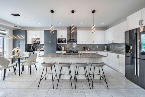 Photo 6 at 13 ARKSEY Street, Rural Whitby, Whitby