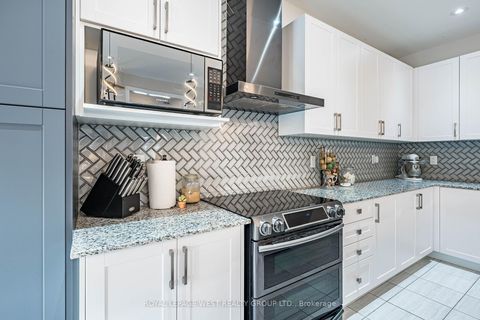 Photo 9 at 13 ARKSEY Street, Rural Whitby, Whitby