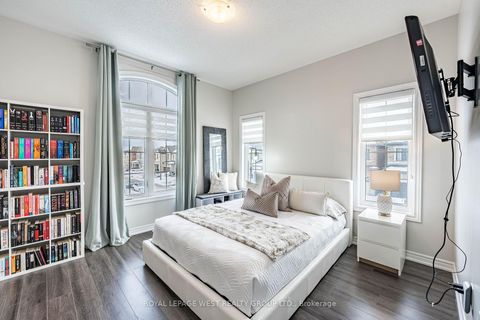 Photo 16 at 13 ARKSEY Street, Rural Whitby, Whitby