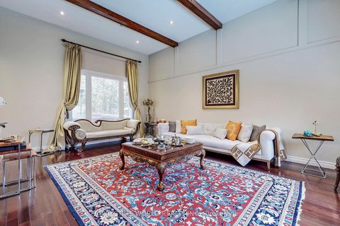 Photo 3 at 3 Nomad Crescent, Don Mills, Toronto