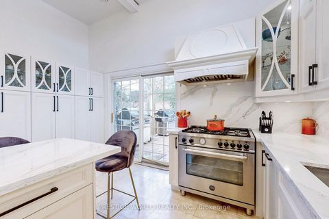 Photo 11 at 3 Nomad Crescent, Don Mills, Toronto