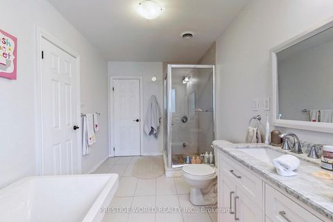 Photo 30 at 3 Nomad Crescent, Don Mills, Toronto