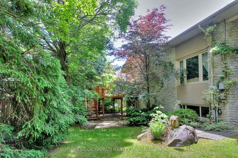 Photo 44 at 3 Nomad Crescent, Don Mills, Toronto