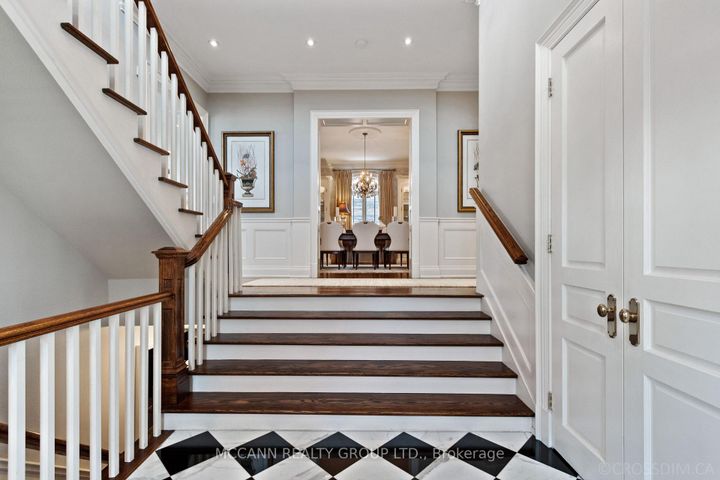 Photo 4 at 21 De Vere Gardens, Nortown, Toronto