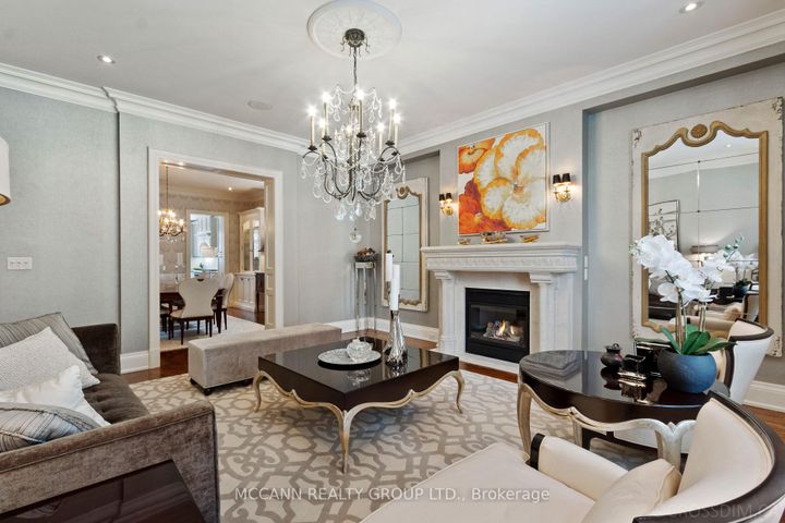 Photo 7 at 21 De Vere Gardens, Nortown, Toronto