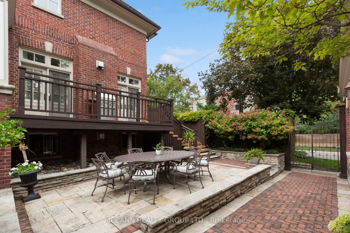 Photo 48 at 21 De Vere Gardens, Nortown, Toronto