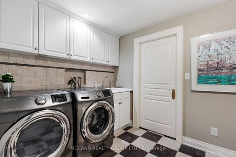 Photo 43 at 21 De Vere Gardens, Nortown, Toronto