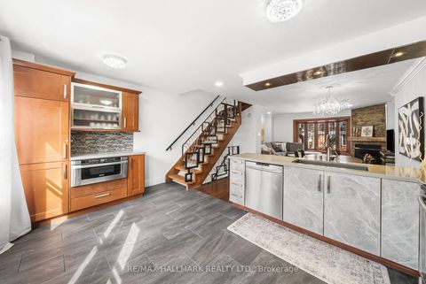 Photo 12 at 9 Douville Court, Waterfront Communities C8, Toronto