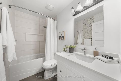 Photo 19 at 9 Douville Court, Waterfront Communities C8, Toronto