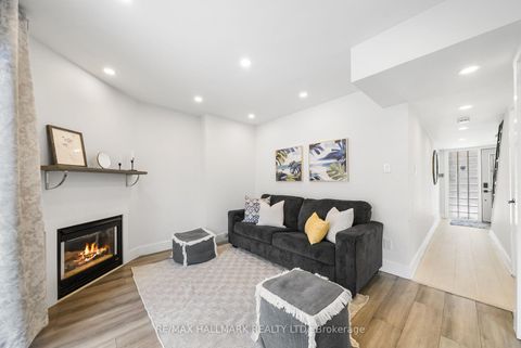 Photo 26 at 9 Douville Court, Waterfront Communities C8, Toronto