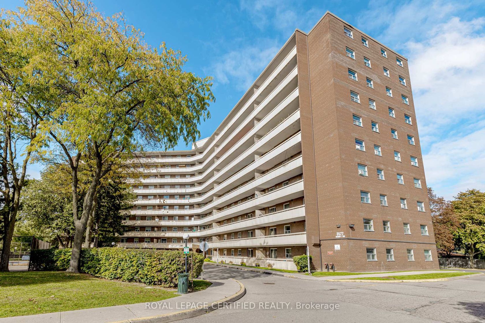 502 - 3577 Derry Road E, Malton, Mississauga 