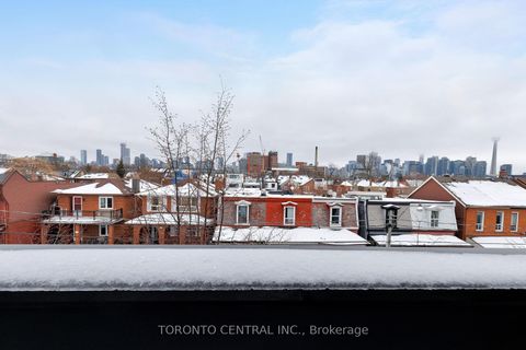 Photo 31 at 258 Manning Avenue, Bellwoods, Toronto