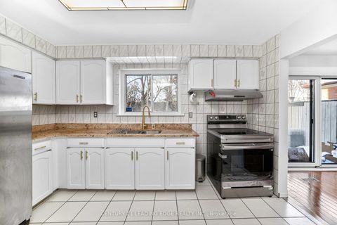 Photo 10 at 66 Sonmore Drive, Malvern West, Toronto