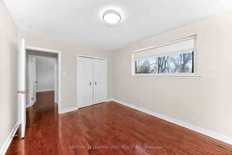 Photo 27 at 66 Sonmore Drive, Malvern West, Toronto