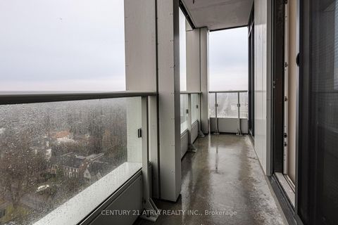 Photo 7 at 1820 - 2020 Bathurst Street, Cedarvale, Toronto