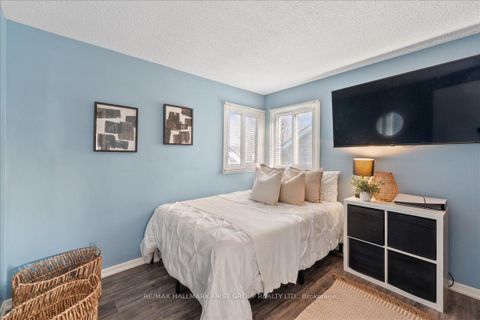 Photo 19 at 1793 Walnut Lane, Liverpool, Pickering