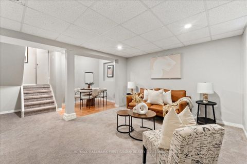 Photo 24 at 1793 Walnut Lane, Liverpool, Pickering