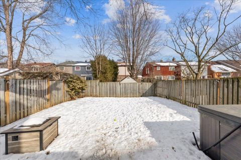 Photo 28 at 1793 Walnut Lane, Liverpool, Pickering