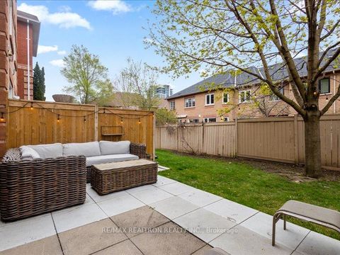 Photo 29 at 39 - 114 Leah Crescent, Beverley Glen, Vaughan