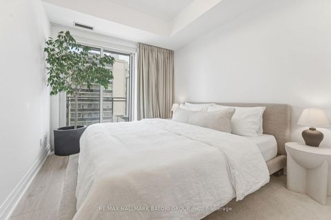 Photo 8 at 1009 - 83 Redpath Avenue, Mount Pleasant West, Toronto