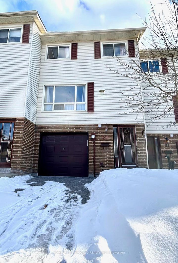 Photo 1 at 29 Jenny Wrenway, Hillcrest Village, Toronto