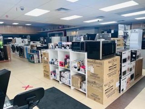 Photo 2 at 46-47 - 1770 Albion Road, Clairville, Toronto