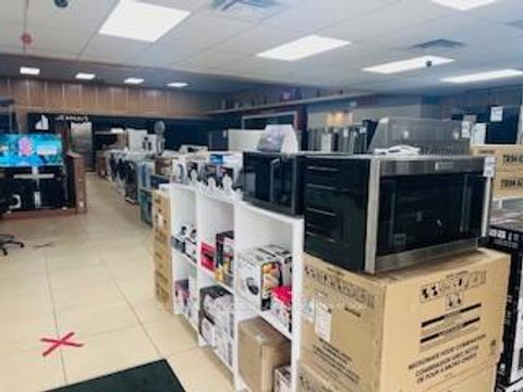 Photo 4 at 46-47 - 1770 Albion Road, Clairville, Toronto