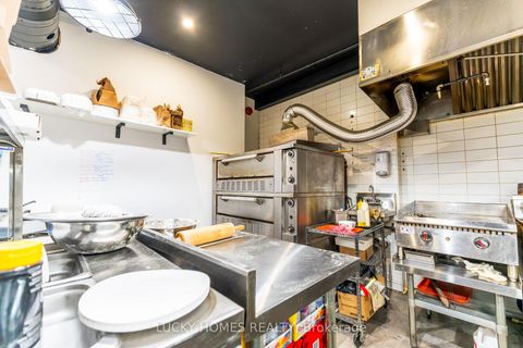 Photo 14 at 118 John Street W, Waterfront Communities C1, Toronto