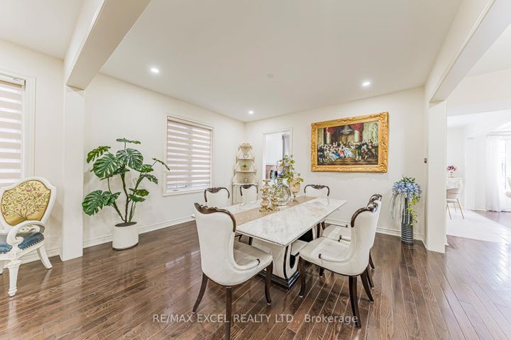 Photo 8 at 83 Baldry Avenue, Patterson, Vaughan