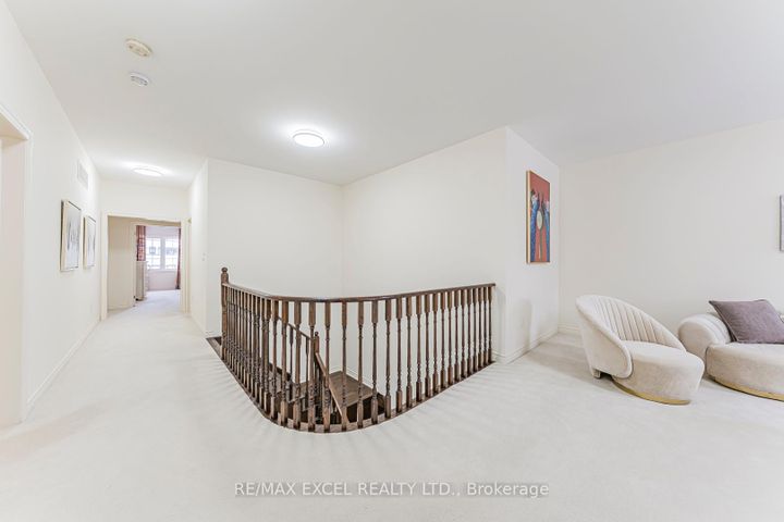 Photo 18 at 83 Baldry Avenue, Patterson, Vaughan