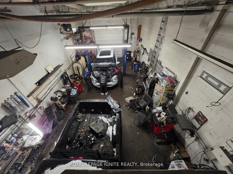 Photo 5 at 8 - 86 Melford Drive, Malvern, Toronto