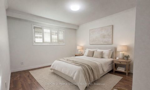 Photo 4 at 108 Kozlov Street, Sunnidale, Barrie